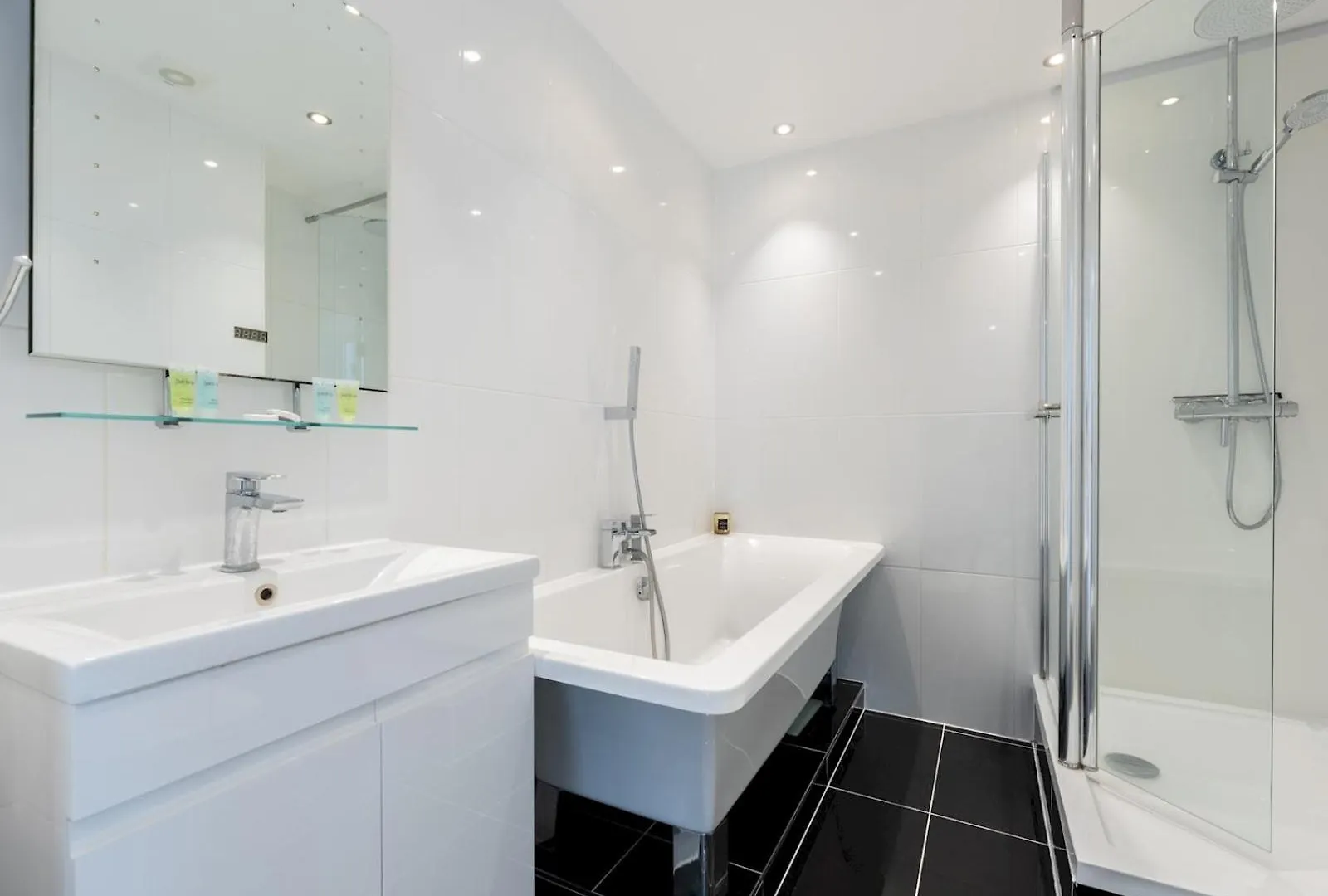 Windrush Court - Stunning Penthouse With River Views Near Erith Stn Pass The Keys Apartment