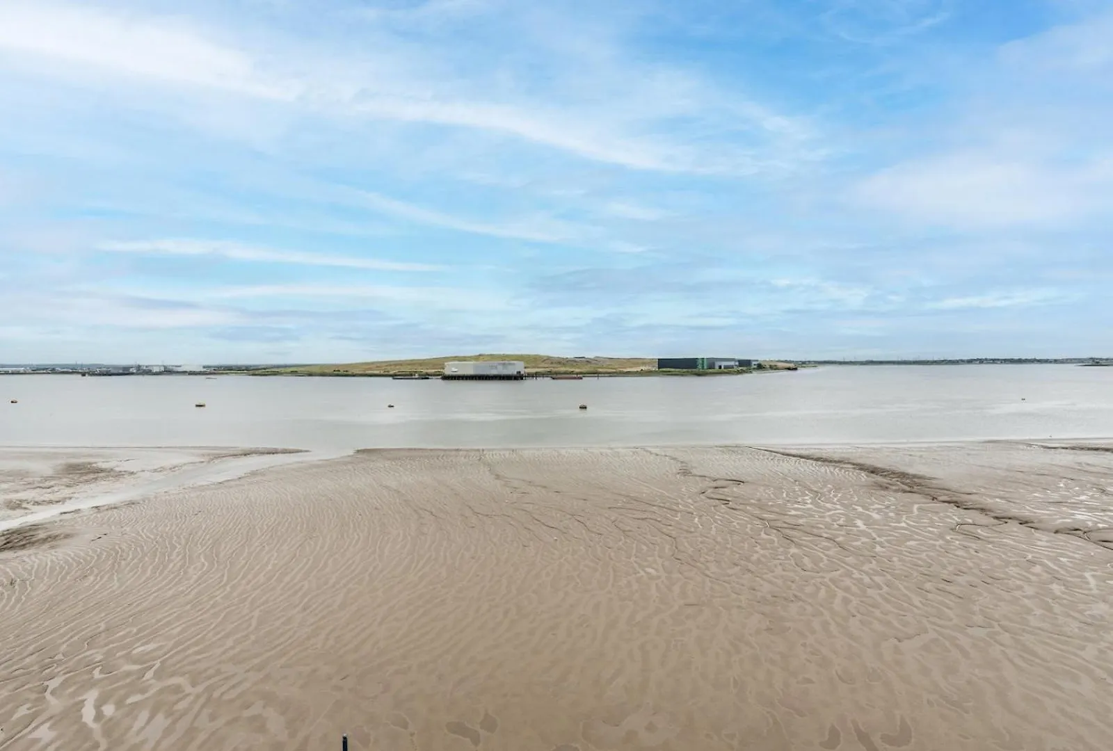 Windrush Court - Stunning Penthouse With River Views Near Erith Stn Pass The Keys